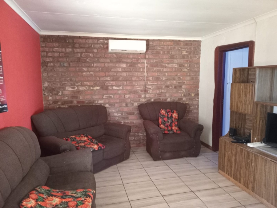 4 Bedroom Property for Sale in Christiana North West
